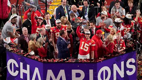 Kansas City Parade: Live stream Chiefs Super Bowl celebration | wqad.com