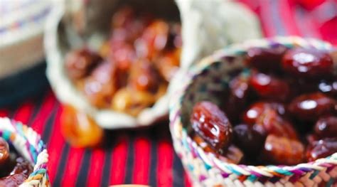 Oman launches outlets for Omani Dates Sale from tomorrow - Arabian ...