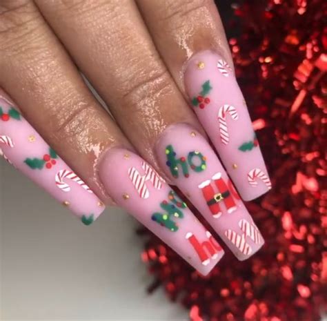 17 Gorgeous Long Christmas Nail Ideas for 2023 - thepinkgoose.com