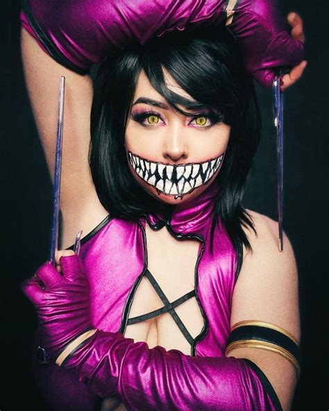 One of my faves! #cosplay #mortalkombat #gaming Mortal Kombat Cosplay, Mileena, Halloween Face ...