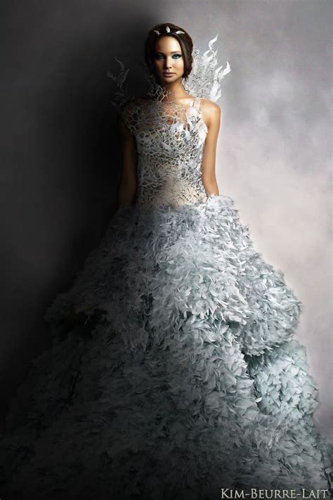 17 Best images about Katniss Everdeen wedding dress on Pinterest ...