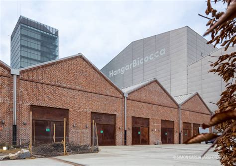 Hangar Bicocca by April architects | Simón García | arqfoto