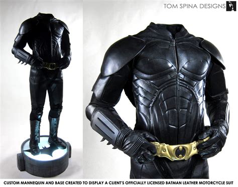 Batman Costume Mannequin on Bat-Signal Display - Tom Spina Designs » Tom Spina Designs