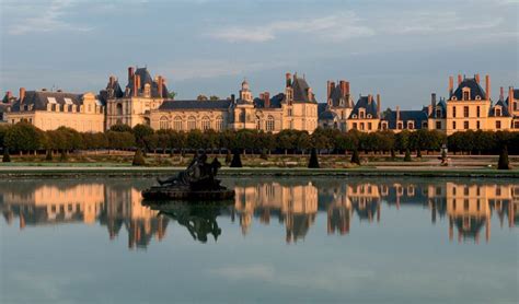 Qui sommes-nous ? - Château de Fontainebleau