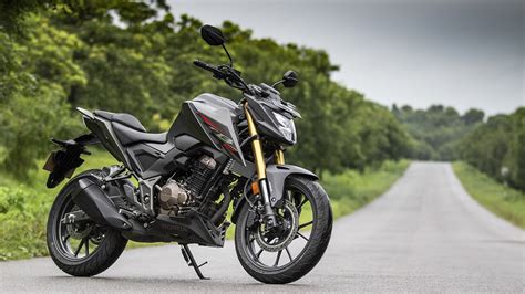 Honda CB300F Price in Bangalore | CB300F On-Road Price in Bangalore