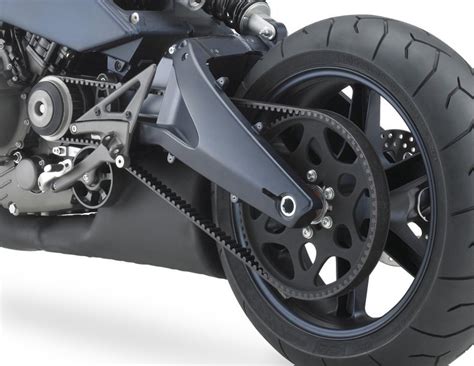 Chain Drive Vs Shaft Driven Motorcycles | Reviewmotors.co