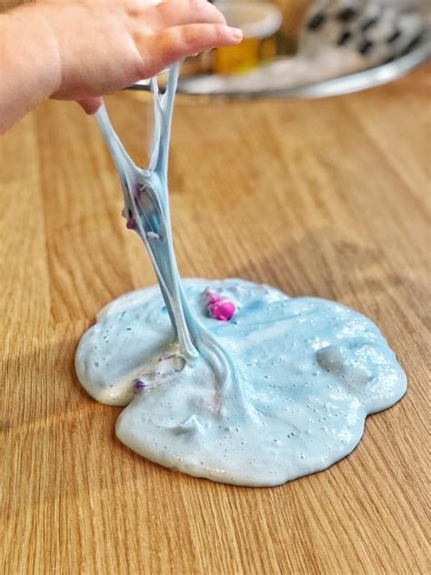 3 ingredient homemade fluffy slime recipe (UK) - Toby and Roo