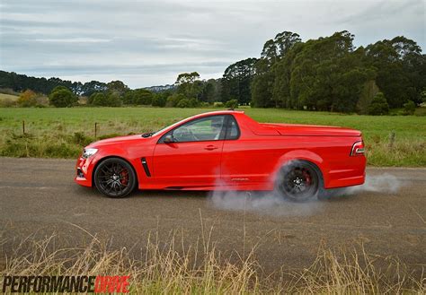 2014 HSV Gen-F Maloo R8-burnout