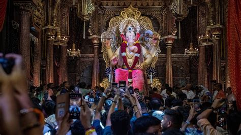 Ganesh Chaturthi 2023: When and where to watch Lalbaugcha Raja LIVE ...