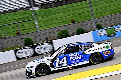 Chase Overcomes Injury to Nearly Win Martinsville ... Briscoe, That Is