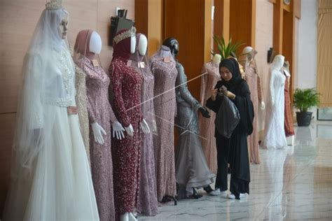 Pameran Produk Umkm Fashion Di Aceh | ANTARA Foto