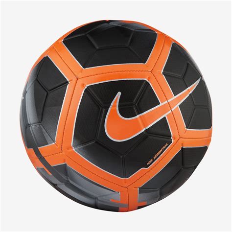 Nike Strike Football. Nike SE