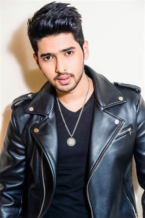 Armaan Malik Images, HD Wallpapers, and Photos - Bollywood Hungama