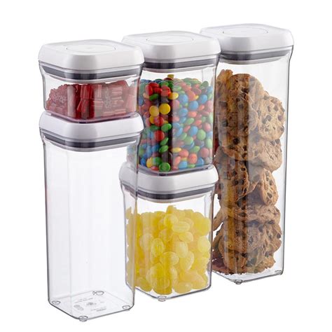 Best Pantry Storage Containers for Food Storage & Leftovers 2020