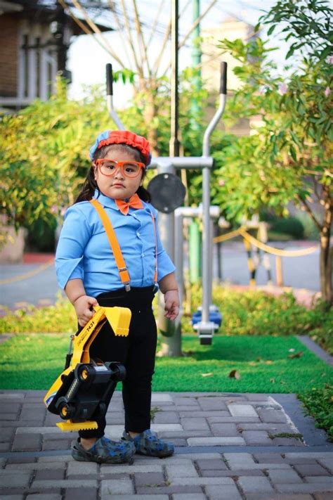 Blippi costume complete set on Carousell