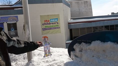 Flat Stanley Around the World!: Katelyn's Flat Stanley in Connecticut!