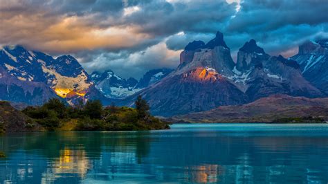 Lac dans les montagne - wallpaper - Fond d'écran Ultra HD