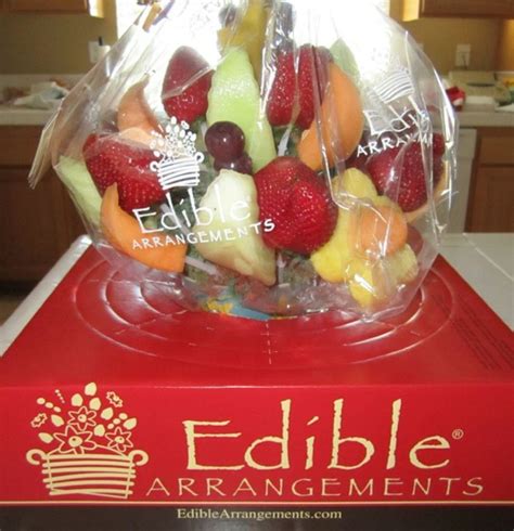 Edible Arrangements - 10 Photos & 14 Reviews - Gift Shops - 1818 Marron ...