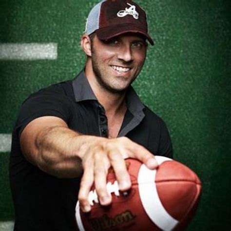 Former quarterback Jay Barker ‘arrested’ after trying to hit wife Sara Evans with his car! Their ...