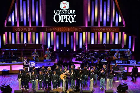 5 Grand Ole Opry Performances That'll Make You Sob