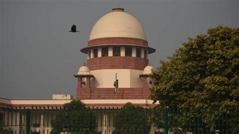 Clash of ‘sealed covers’ brews in Supreme Court | Latest News India - Hindustan Times