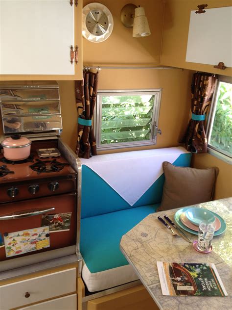 Atomic Adam's 1960 Aloha travel trailer | Vintage camper interior ...