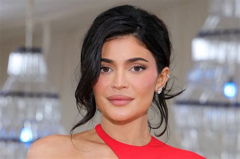 Kylie Jenner Bad Lipstick