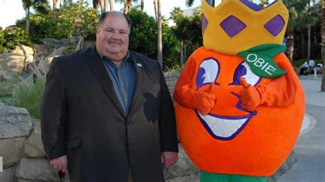 Mark Mangino Makes A New Friend