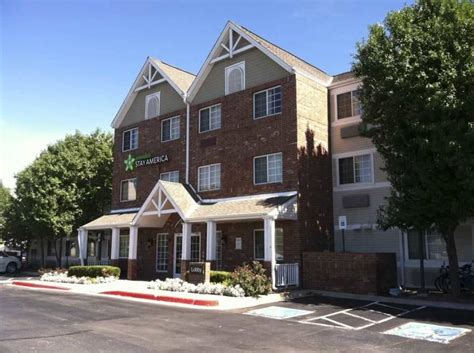 Furnished Studio - Denver - Tech Center South - Greenwood Village Apartments - Greenwood Village ...