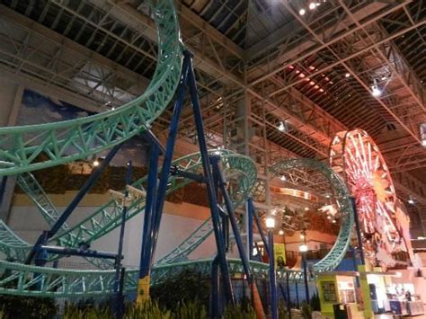 Mall of America, Minneapolis -- indoor roller coaster! | Mall of ...