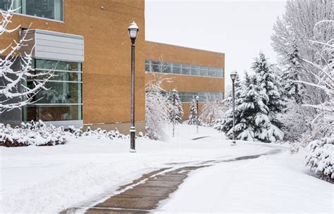 BYU-Idaho | Winter | Campus Winter- Ricks Building - Dec 2016