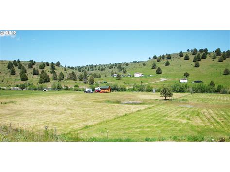 7.5 acres in Baker County, Oregon