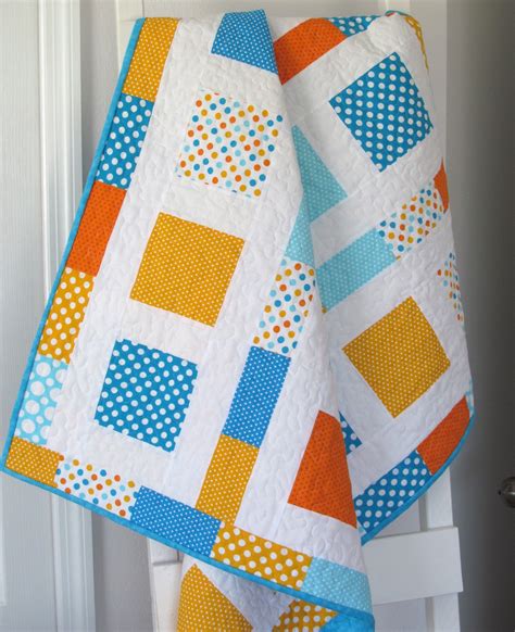 Simply Silver...: Easy Polka Dot Baby Quilt