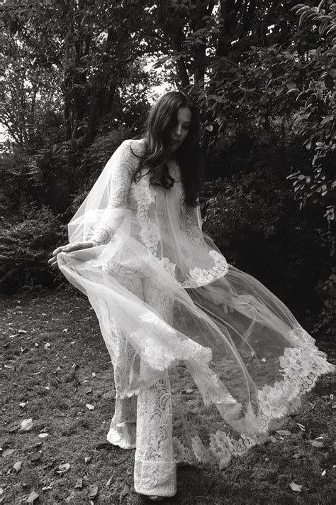 Actress Liv Tyler channels boho vibes in a lace ensemble Wedding Dress Couture, Bridal Couture ...