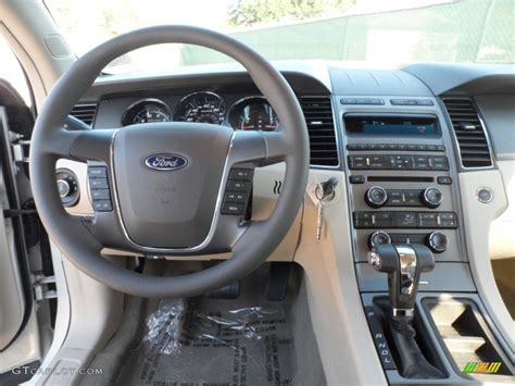 2012 Ford Taurus SE Dashboard Photos | GTCarLot.com