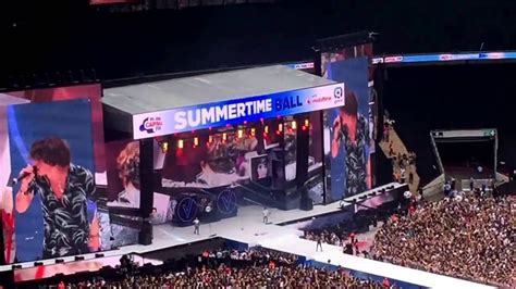 Capital FM Summertime Ball 2016 - The Vamps - I Found A Girl - LIVE ...