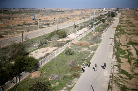 Israel says destroyed Gaza attack tunnel under Israel, Egypt borders ...
