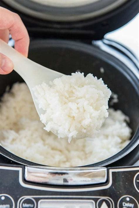 How to Make Sushi Rice in a Rice Cooker - Fifteen Spatulas