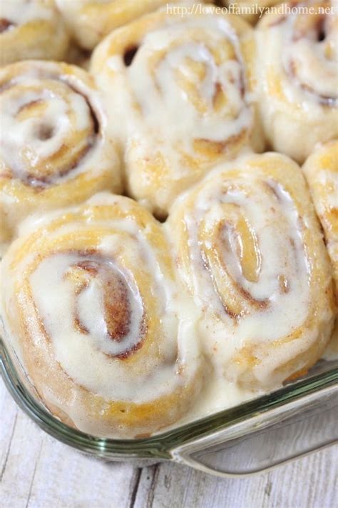 Easy, Three Ingredient Cinnamon Rolls {Mind-Blowing Delicious} - Love ...