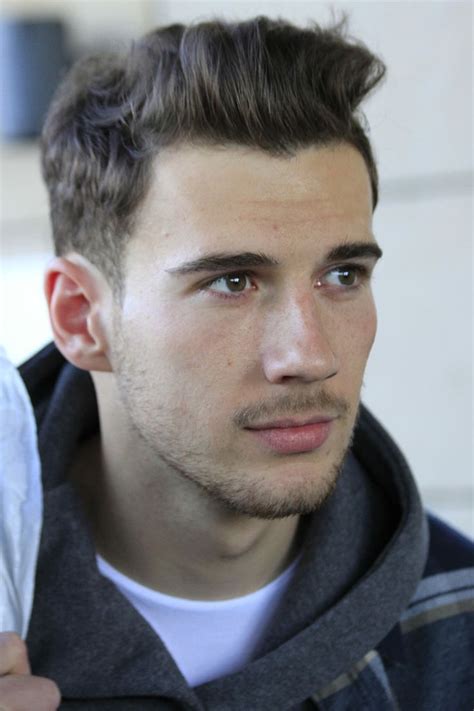 Leon Goretzka 2024: Girlfriend, net worth, tattoos, smoking & body ...