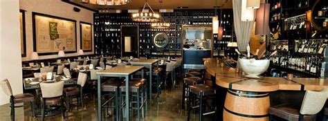 Crú - A Wine Bar: A Bar in The Woodlands, TX - Thrillist