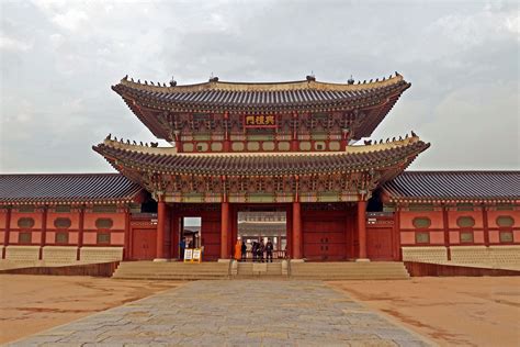 Seoul - Gyeongbokgung Palace | What a beautiful world, Beautiful world, Around the worlds