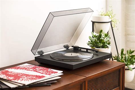 Sony’s awesome Bluetooth vinyl record player just got its first discount