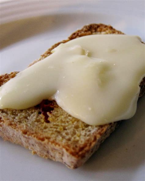 The Admateur Blog: Melted Cheese: it's for you to eat