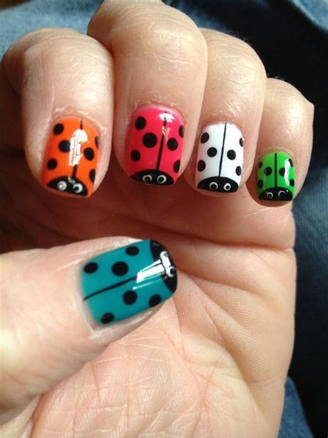 Lady bug nails | Nail Art | Pinterest