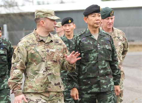 Royal Thai Army visits I Corps, learns all about Strykers | Article | The United States Army