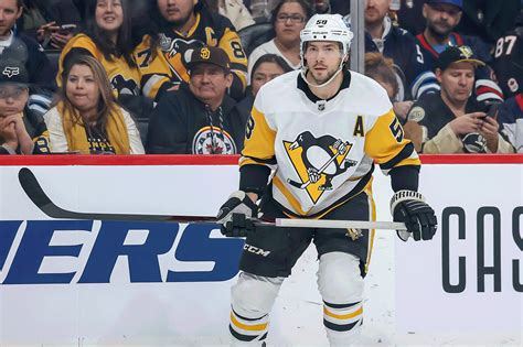 Penguins Kris Letang returns to practice 10 days after stroke