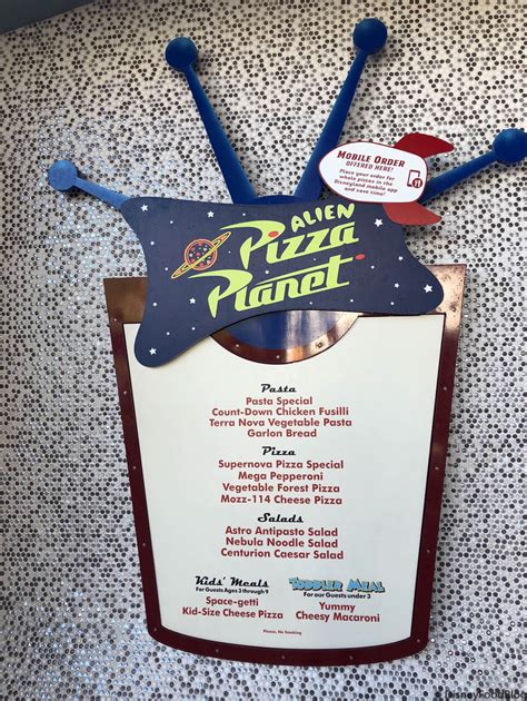 Alien Pizza Planet Has Officially Reopened in Disneyland's Tomorrowland | the disney food blog