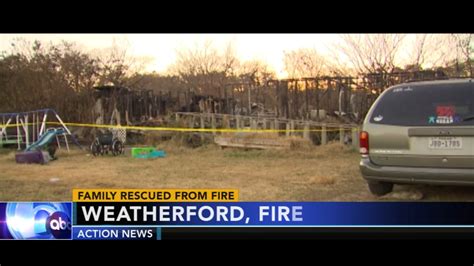 First responders, neighbors work to rescue family from mobile home fire ...