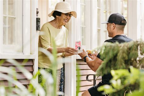 Volunteer With Meals On Wheels! | Metro Meals on Wheels